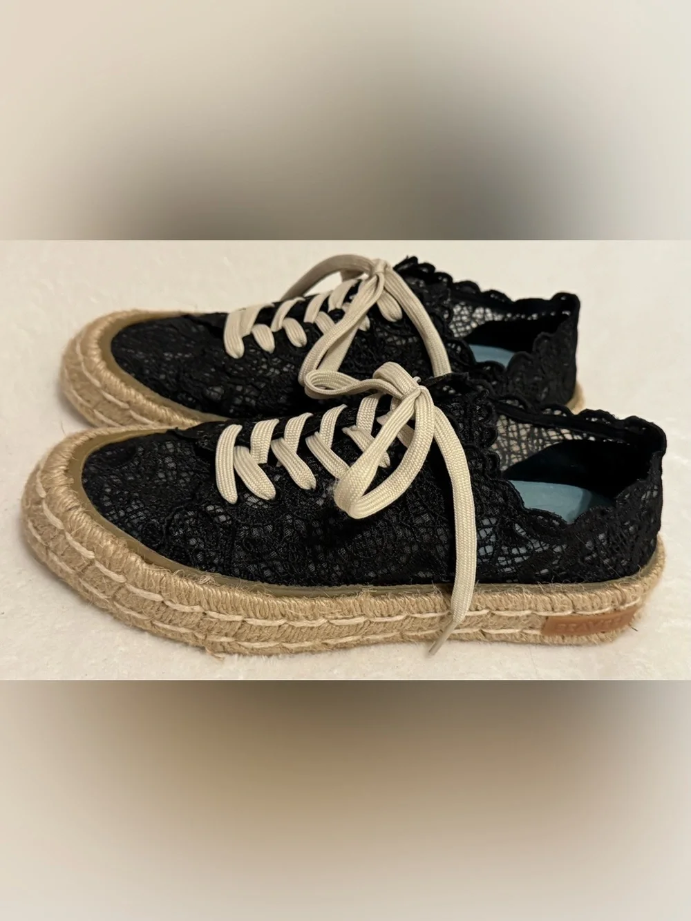 SeaVees Women’s Coronado Espadrille Black Embroidered Lace Sneaker Size 7.5